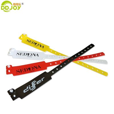 Custom Armband auf Anfrage Schwarze weiche PVC Armbänder mit Custom Printing Artwork
