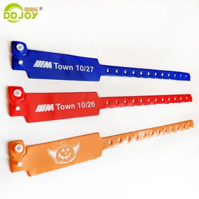 Gelb einmaliges, weiches, komfortables PVC-Vinyl-ID-Armband für jedes Festival