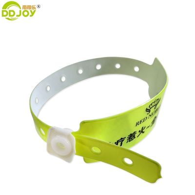 Custom Logo Akzeptiert Plastik Armband PVC Armbänder für Männer Musikveranstaltung
