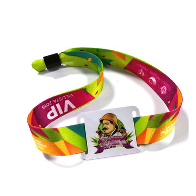 Custom Logo Satin Stoff RFID Armbänder Ideal für Gast / VIP / Verkäufer / Medien / Material / Künstler
