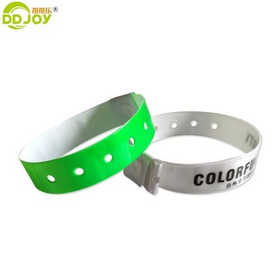 Custom Logo Reflective Neon Green L-Form Party Armband mit reflektierendem PVC und PVC