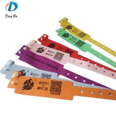 250*25mm/250*16mm Weichkunststoff Vinyl Charm Armband und Armband Verbessern Sie Ihren Stil