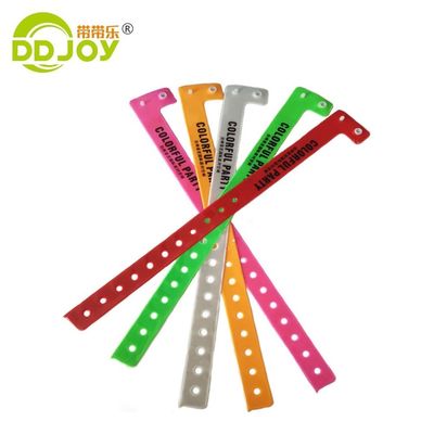 250*25mm/250*16mm Vinyl Kunststoff Armband für den sicheren Versand über UPS DHL EMS Fedex TNT
