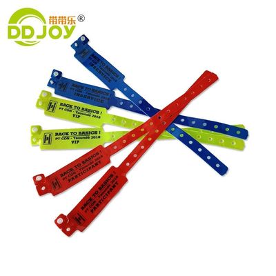Custom Events PVC Neon Farbe Armbänder Geschenke Einfach Kunststoff Festival Vinyl Armband