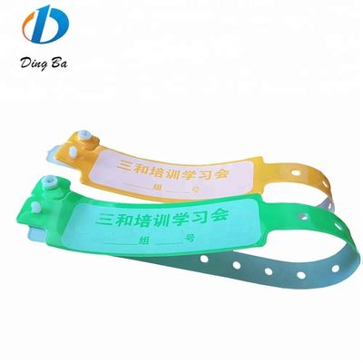250*25mm PVC Armband Custom Neon Farbe Kunststoff Armband für die Hotel-Identifikation