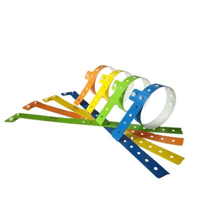 Verbundmaterial ID-Armbänder Wasserdicht L-Form PE-Armband für Veranstaltungen Party