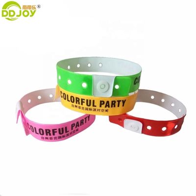 Einweg-Reflexions-Mehrfarbiges Souvenir-Armband ideal für Barclub- und Bandveranstaltungen