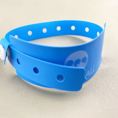 Thema Custom Armband auf Anfrage OEM Logo Personalisiertes Event Armband