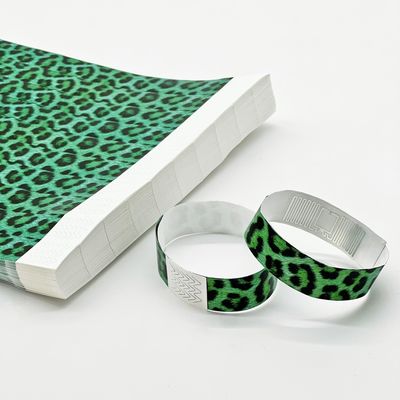 Veranstaltung Party Versorgung Custom Logo Druck Tyvek RFID Armbänder mit NFC Funktion