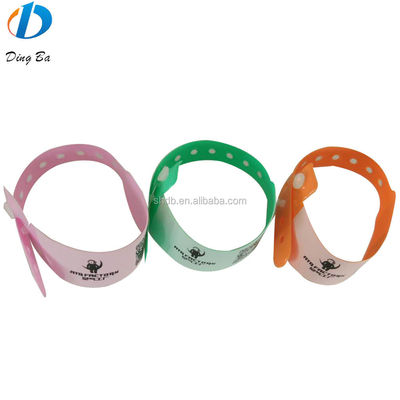 170*18mm Größe Fitness-Armband Farbiger Kinder Armband Charme Armbänder Elastischer Kunststoff