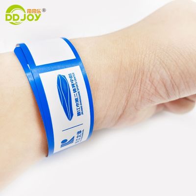 Individuelles Logo Blau synthetisches Papier Armband Armband für Szenen Eintrittskarten