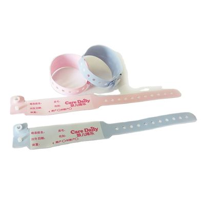 Weiches einmaliges individuell angepasstes medizinisches Armband für Kinder Rosa Farbe 250*25mm Erwachsenengröße OEM