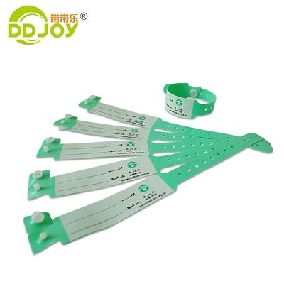 Personalisierte Krankenhauspatient Charity ID Vinyl PVC Armbänder mit kundenspezifischen Bandinformationen