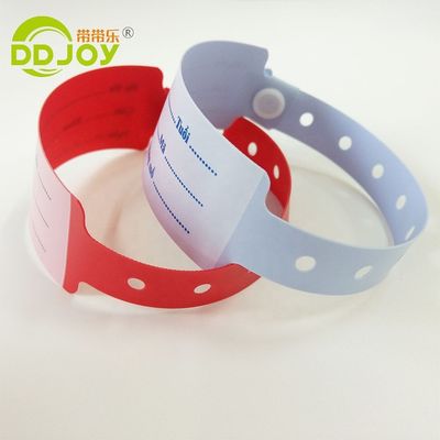 Zeichentrickmuster Wasserdichtes Einweg-Medizinisches Plastik-Armband für Krankenhauspatienten