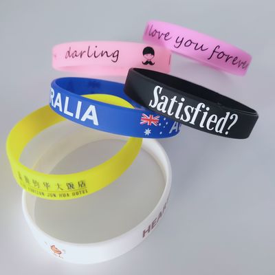 170*12*2mm Bandbreite Glimmernd im Dunklen Custom Silizium Armband für Veranstaltungen Festival