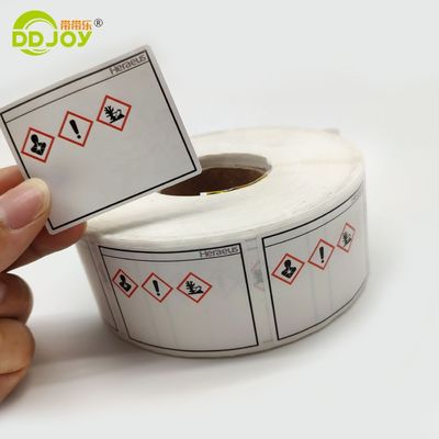 Custom Made Farbgröße Ölbeständig Klebstoff Roll Logo Etikett Aufkleber für Flaschen