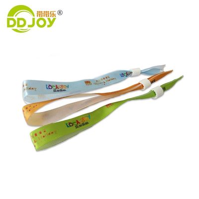 Gewebte Festlichkeiten Farbiges Custom Polyester Stoff Armband für unbegrenzte Nutzung Szenarien