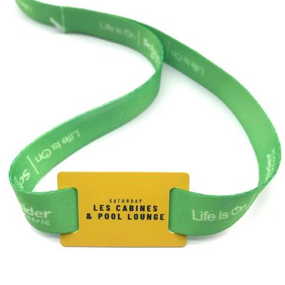 RFID-Armbänder aus Satin für Veranstaltungen und Festivals