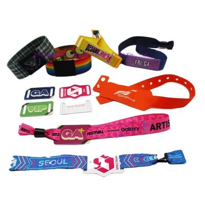 Einseitige oder doppelseitige RFID-Armbänder aus Satin für Veranstaltungs- und Festivalpartys