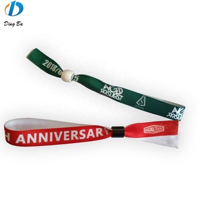 Farbenfrohe Festival-Gewebe-Armbänder perfekt für Werbung Dekorieren Sie Geschenke