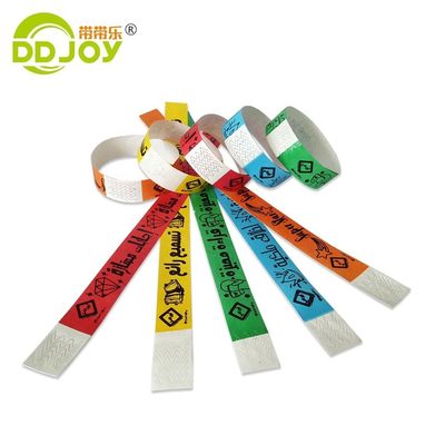 Selbstklebendes Event-Zulassungs-Armband mit individuellem Druck und Versandoptionen