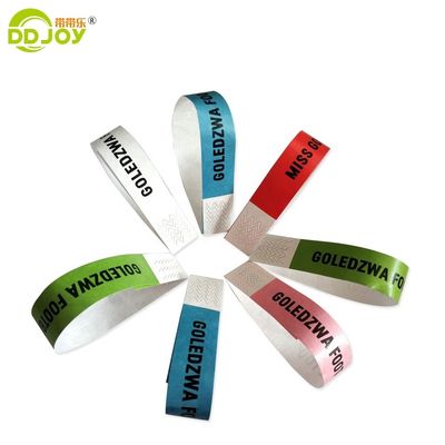Erschwingliche Tyvek-Armbänder für Veranstaltungen und Partys