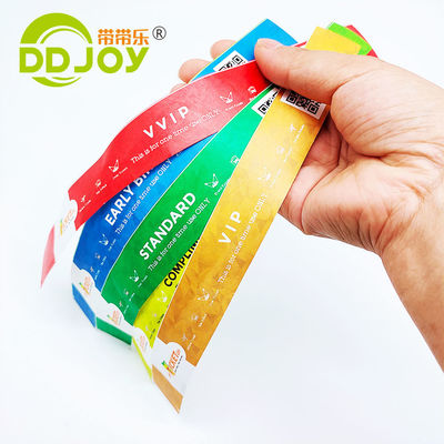 Großhandel Tyvek-Armband mit Lackierung und Etikettierung