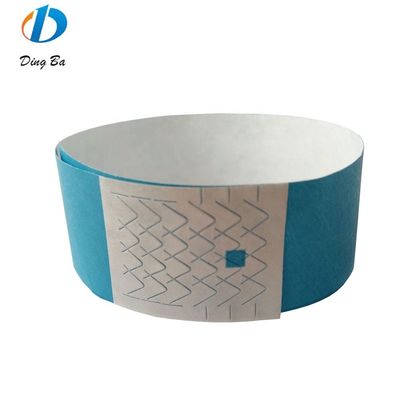 15 Farben Spaltungsbeständiges Tyvek Armband für Veranstaltungen und Parks